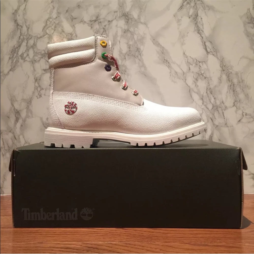 TIMBERLAND Women’s A1U67 WATERVILLE  6" WTP BOOTS - Picture 2 of 8